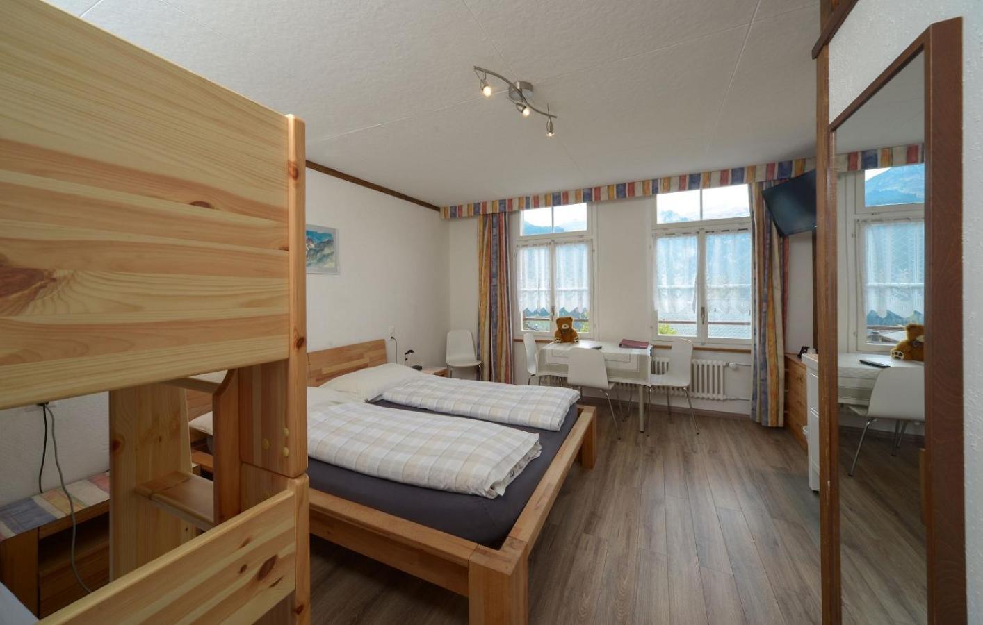 Swiss Lodge Hotel Bernerhof Wengen Buitenkant foto