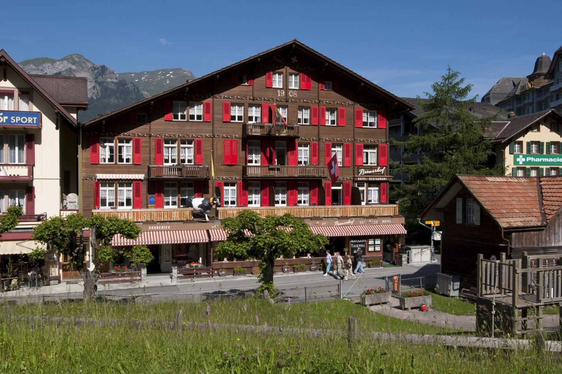 Swiss Lodge Hotel Bernerhof Wengen Buitenkant foto