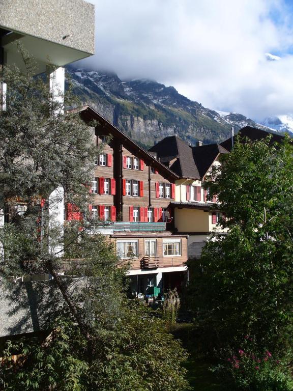Swiss Lodge Hotel Bernerhof Wengen Buitenkant foto